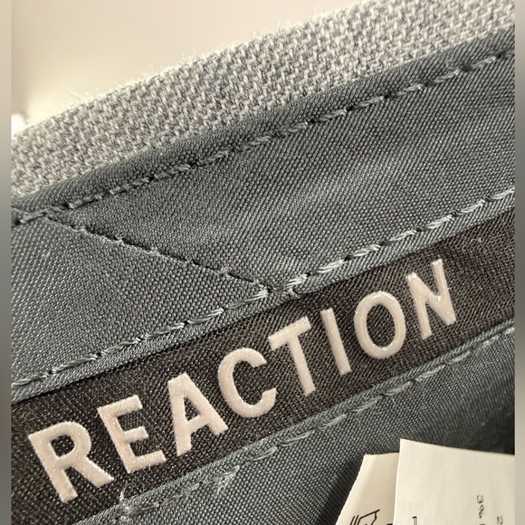 EUC Kenneth Cole Reaction Stretch Plaid Dress Pants - Picture 8 of 8